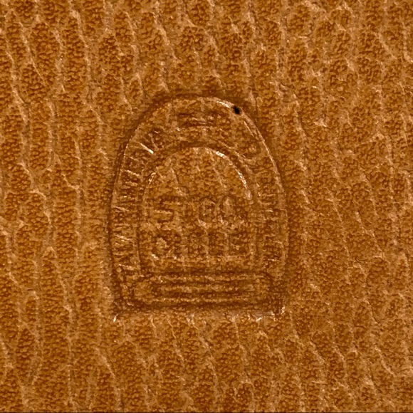 Vintage Leather Velvet Lined Jewelry Box - Picture 8 of 8